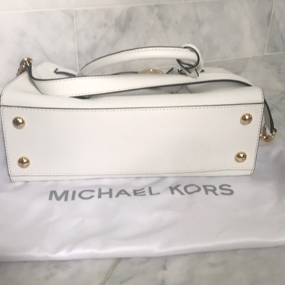 Michael Kors Purse - Picture 4 of 4